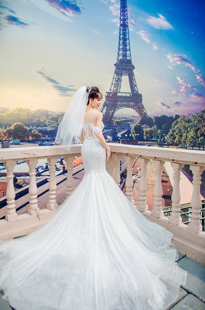 Ảnh cưới đẹp trọn gói giá rẻ tại phim trường Paris